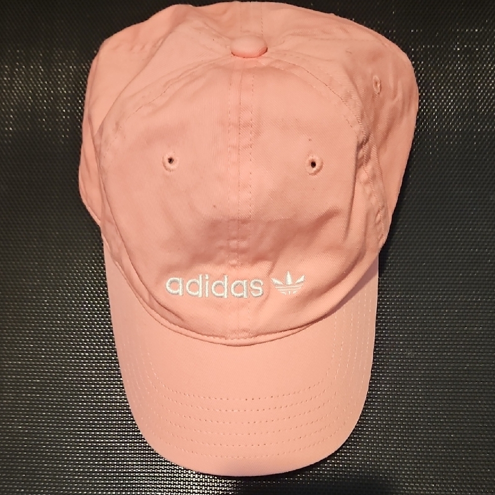 NWOT Adidas Pink Hat Classic 6-Panel Design